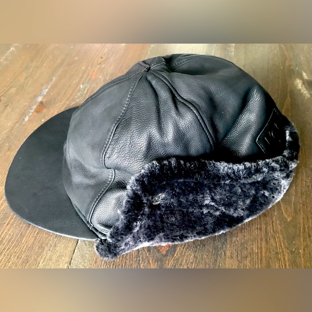 UGG Trapper hat